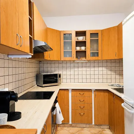 아파트 Karlove Ii Modern 2 With Private Free Parking, Ac And Easy Access 브라티슬라바